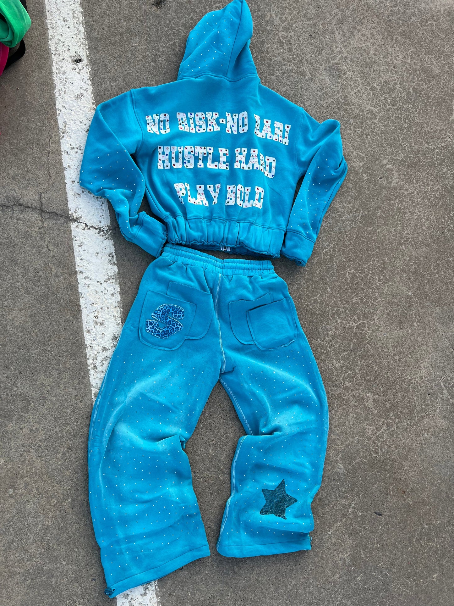 Unisex Graphic Sweatsuit